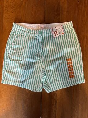 Stella Parker Size 8 Shorts - NWT